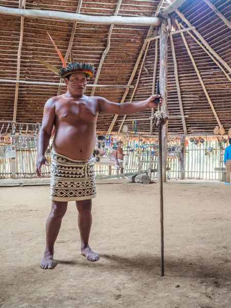 Iquitos Peru Sep 2018 Bora Kabilesinden Yerel Kostümlü Hintli — Stok fotoğraf