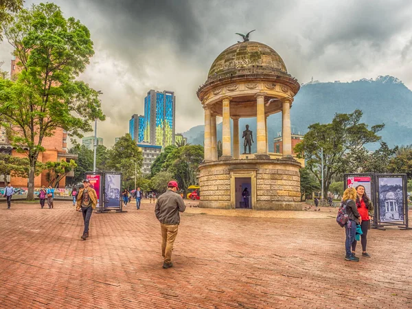 Bogotá Colombia Septiembre 2013 Estatua Simon Bolívar Parque Los Periodistas — Foto de Stock