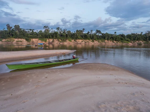 Dřevěné Čluny Písečné Pláži Řeky Javari Přítoku Řeky Amazonky Během — Stock fotografie