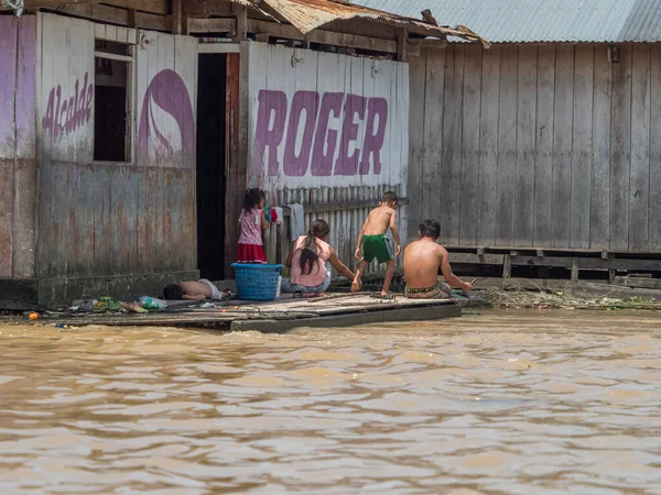 Iquitos Peru Sep 2018 Garbage Brach Itaya River Low Water — Stock Photo, Image