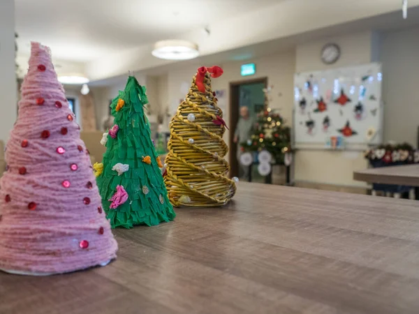 Malý Vánoční Stromek Stole — Stock fotografie