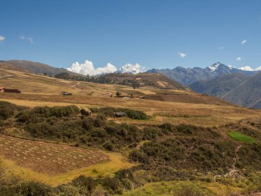 İnkalar, Peru kutsal vadisinde Moray ruins yakınındaki Andes Dağları