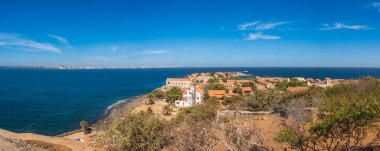 Goree, Senegal - 2 Şubat 2019: tipik Goree adası hatırası. Gore Dakar, Senegal. Afrika.