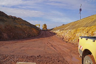 Sachsen-Anhalt 'daki A143 inşaat çalışmasının başlangıcındaki manzara resimleri  