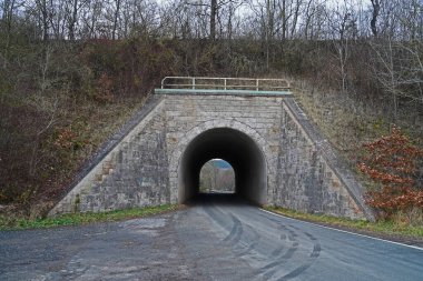 Almanya 'da B281' de tuğlalı metro.
