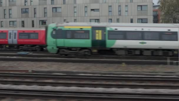 Londýn Anglie Listopadu 2023 Podívejte Oknem Vlaku Záběry — Stock video