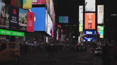 New York Citys Night Life Times Meydanı 'nda gece yüksek kaliteli FullHD ile