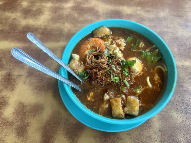 Mee Bandung Muar, Mee bandung Muar ya da Mee bandung, Muar, Johor, Malezya kökenli geleneksel bir yemektir.