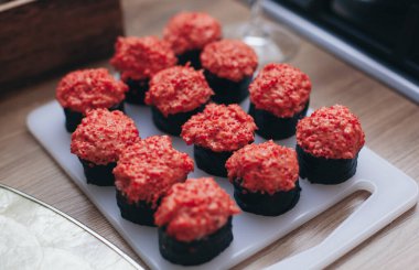 Ev yapımı taze Japon dürümü.