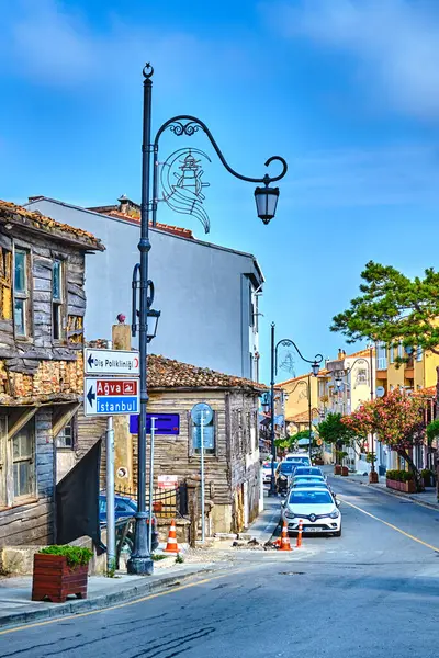 stock image Sile, Turkey, July 8, 2024, The city center with shops and restaurants. View of a street near the sea with beautiful houses and bright flowers