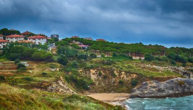 Sile, Türkiye, Karadeniz kıyıları güzel doğa, deniz manzarası, kumlu plajlar, evler ve ormanlar