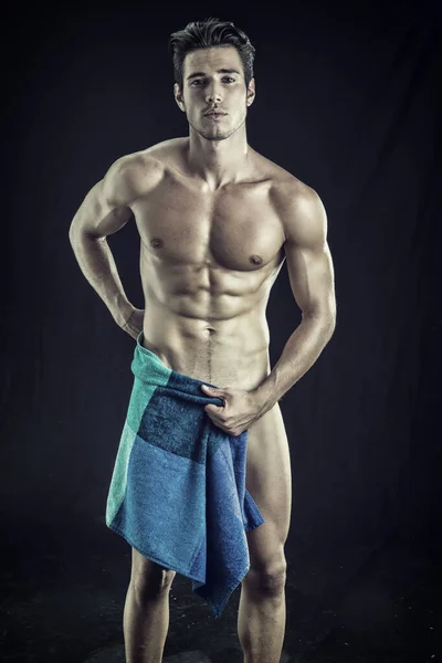 Portrait Naked Handsome Young Man Languishing Look Covering Crotch Towel — Stock Photo, Image