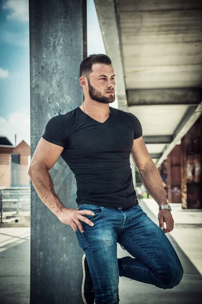 Handsome Muscular Athletic Man City Park Day Wearing Black Shirt — Stock Photo, Image