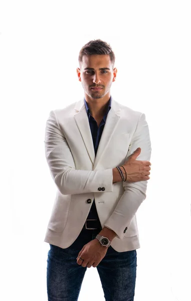 Schöner Eleganter Junger Mann Mit Weißer Anzugjacke Und Krawatte Isoliert — Stockfoto