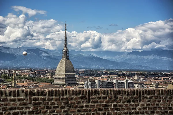 Πανοραμική Θέα Του Τορίνο Σίτι Σέντερ Στην Ιταλία Μια Ηλιόλουστη Εικόνα Αρχείου