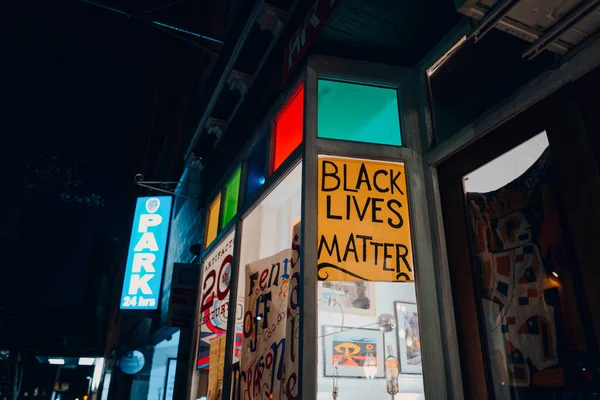 New York Usa November 2022 Black Lives Matter Steht Schaufenster — Stockfoto