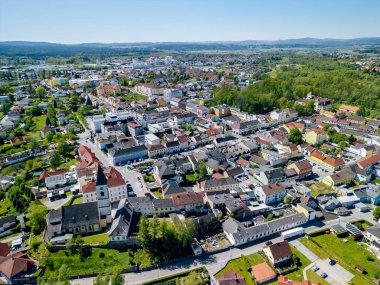 Waldviertel bölgesindeki Gmuend kasabası ve ana meydanı, Aşağı Avusturya