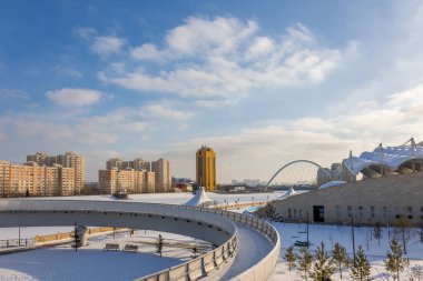 Güneşli kış gününde modern konut binaları, Nur-Sultan, Astana, Kazakistan. Yüksek kalite fotoğraf