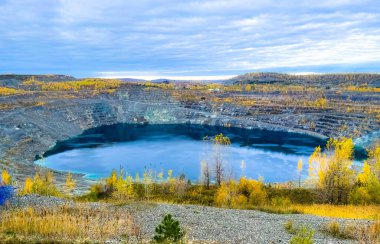 This training took several years. It is located in Quebec formerly the city of Asbestos. The land belongs to the Jeffrey mine. Val-des-Sources, Quebec, Canada, October 24, 2021.