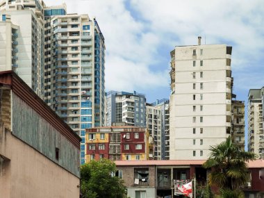 Eski ve modern binalar birlikte..