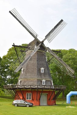 Kopenhag, Danimarka. 10 Eylül 2024. Kastellet, Kopenhag 'daki güzel yel değirmeni.