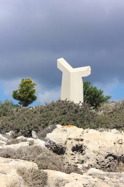 Ayia Napa, Kıbrıs. 24 Ekim 2024. Ayia Napa Heykel Parkı 'ndaki güzel sanat eserleri.