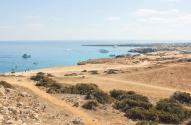 Yazın Cape Cavo Greco 'nun şehirlerarası manzarası