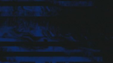 Soyut şekiller ve parlak renklerle benzersiz bir video efekti, hareket grafikleri ve video düzenleme için harika. Yüksek kaliteli FullHD görüntüler.