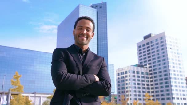 Confident Businessman Portrait Standing City Buildings Successful Smiling Handsome Executive — 图库视频影像