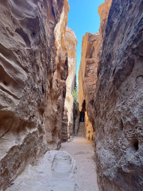 Ürdün 'deki Küçük Petra, WADI MUSA Vadisi, Petra' daki Musa Vadisi Al Khazneh Kanyonu.)