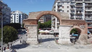 Selanik, Yunanistan - 29 Eylül 2022: Galerius Kemeri 'nin hava manzarası.