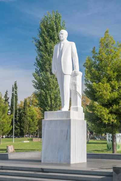 Tesalónica Grecia Septiembre 2022 Estatua Konstantinos Karamanlis Monumento Cuatro Veces —  Fotos de Stock