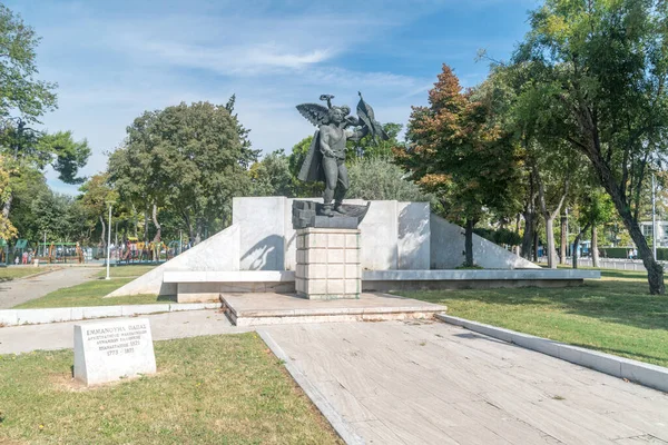 Θεσσαλονίκη Ελλάδα Σεπτεμβρίου 2022 Μνημείο Εμμανουήλ Παππά — Φωτογραφία Αρχείου
