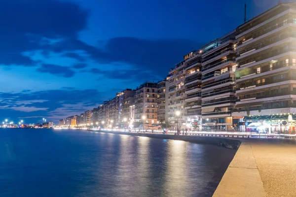 stock image Thessaloniki, Greece - September 29, 2022: Evening view on promenade along the sea in the center of Thessaloniki.