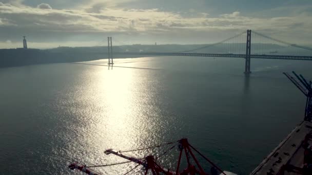Lizbona Portugalia Grudnia 2022 Aerial Sunny View April Ponte Abril — Wideo stockowe