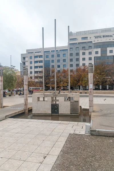 葡萄牙里斯本 2022年12月5日 位于里斯本的莫尼兹广场中央的景观 — 图库照片