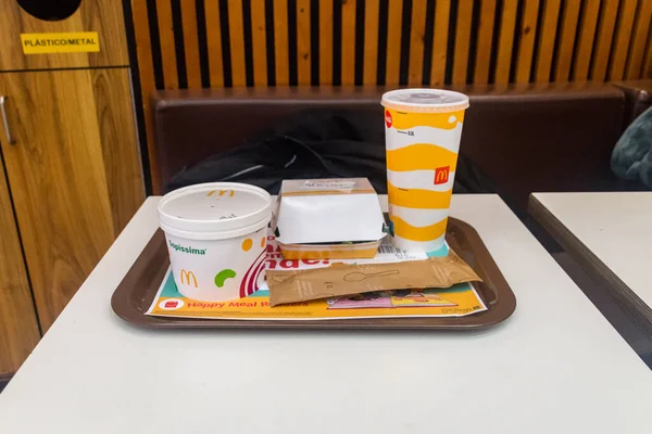 Λισαβόνα Πορτογαλία Δεκεμβρίου 2022 Mcdonald Γεύμα Big Mac Χωρίς Γλουτένη — Φωτογραφία Αρχείου