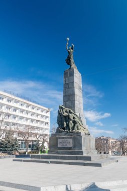 Chisinau, Moldova - 9 Mart 2023: Leninist Komsomol Kahramanları Anıtı.