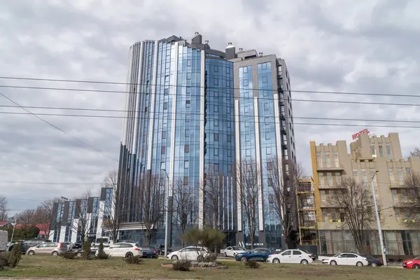 Kiszyniów Mołdawia Marca 2023 Budynek Midtown Luksusowymi Apartamentami — Zdjęcie stockowe
