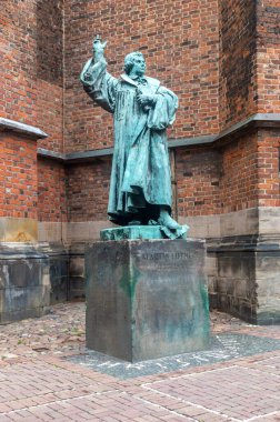 Hannover, Almanya - 29 Temmuz 2023: Martin Luther Anıtı.