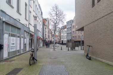 Antwerp, Belçika - 24 Şubat 2024: Antwerp 'te Kırmızı Işık Bölgesi.