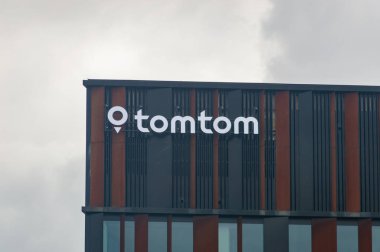 Lodz, Polonya - 14 Nisan 2024: TomTom Logosu.