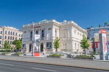 Viyana, Avusturya - 8 Haziran 2024: Albertina Modern Sanat Müzesi.