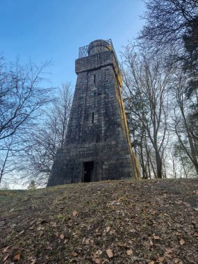 Szczecinek, Polonya - 7 Mart 2025: Bismarck Kulesi (Bismarckturm).