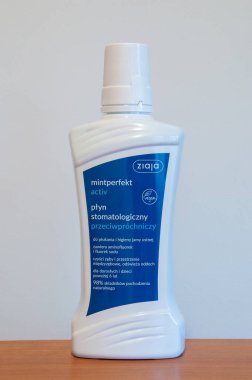 Pruszcz Gdanski, Polonya - 28 Mart 2025: Ziaja anti-caries dental fluid.