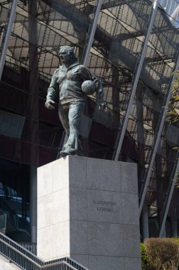 Varşova, Polonya - 12 Nisan 2025: Kazimierz Gorski heykeli.