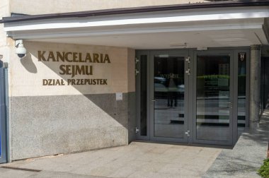 Varşova, Polonya - 12 Nisan 2025: Sejm Rektörlüğü, Geçiş Bölümü. Polonya Cumhuriyeti 'nden Sejm.