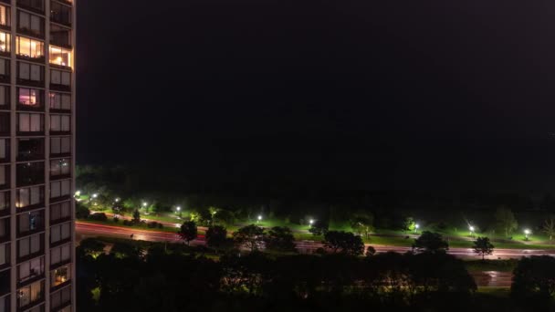 Ночное Воздушное Время Шторм Молнией Движется Над Озером Мичиган Ночью — стоковое видео