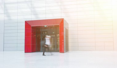 Bulanık iş adamları ofisteki salona giderler.