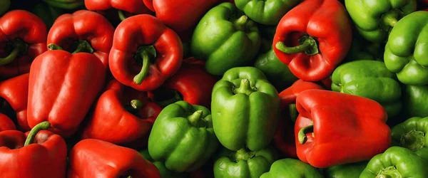 Pile Heap Stack Different Paprika Peppers Bells Farmers Market Grocery — Stock Photo, Image